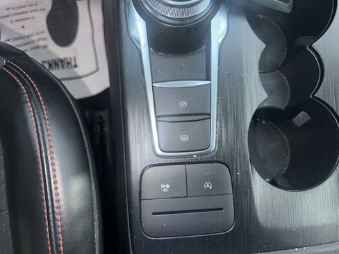 Used 2024 Ford Escape ST-Line image 16