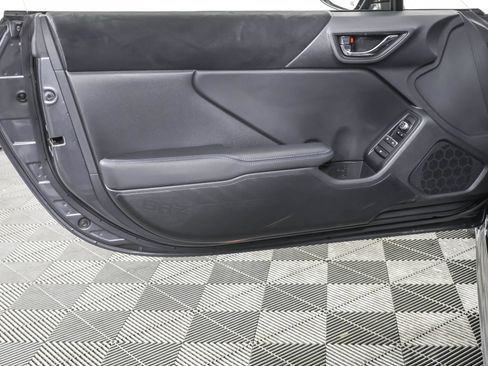 Used 2024 Subaru BRZ tS RWD image 32