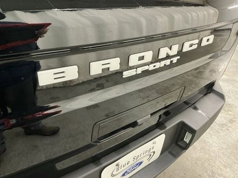 Used 2023 Ford Bronco Sport Outer Banks w/ Tech Package image 6