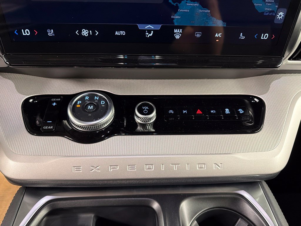 New 2027 Ford Expedition Active AWD/4WD image 14