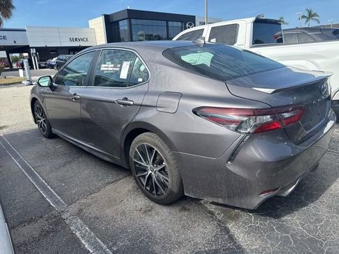Used 2024 Toyota Camry SE w/ Cold Weather Package AWD/4WD image 3