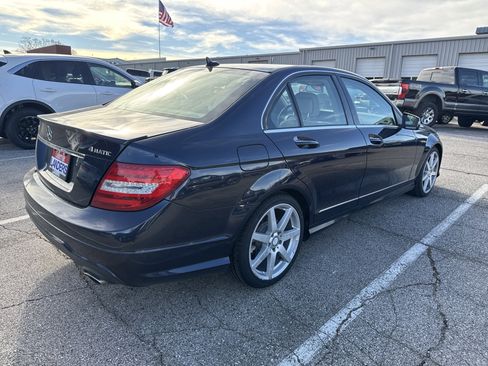 Used 2014 Mercedes-Benz C 300 4MATIC Sedan image 2