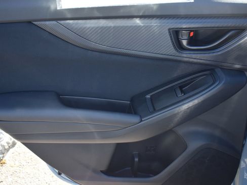 Used 2023 Subaru Crosstrek 2.0i AWD/4WD image 19