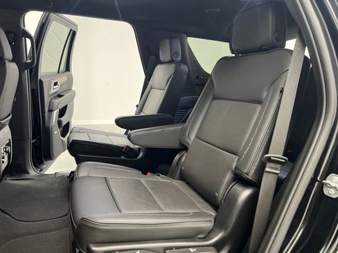 Used 2025 GMC Yukon Denali image 14