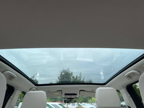Used 2024 Land Rover Discovery Sport S AWD/4WD image 24
