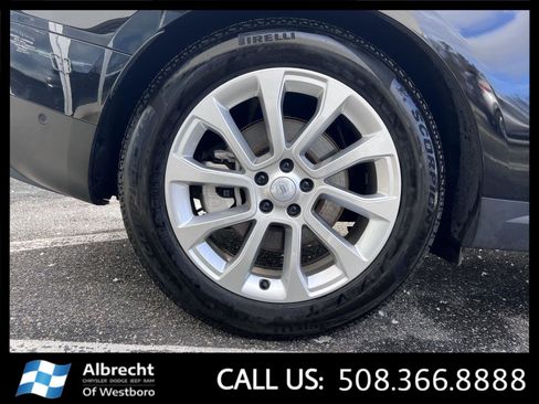 Used 2025 Land Rover Range Rover Sport SE image 35