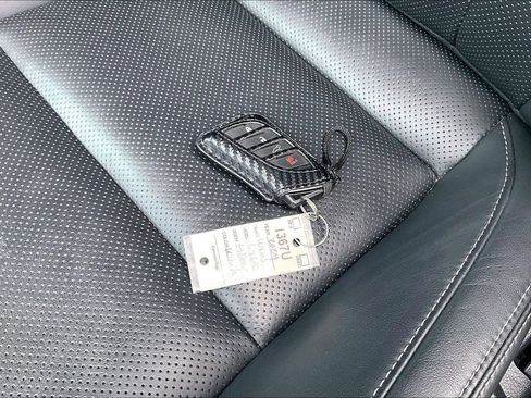 Used 2024 Lexus LX 600 F Sport image 11