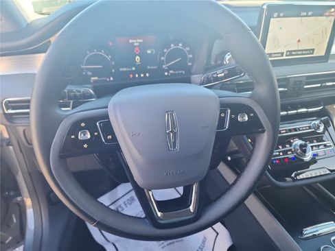 Used 2022 Lincoln Corsair FWD w/ Equipment Group 101A image 33