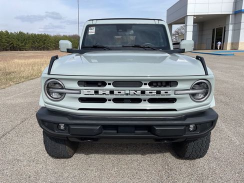 Used 2023 Ford Bronco Outer Banks image 8