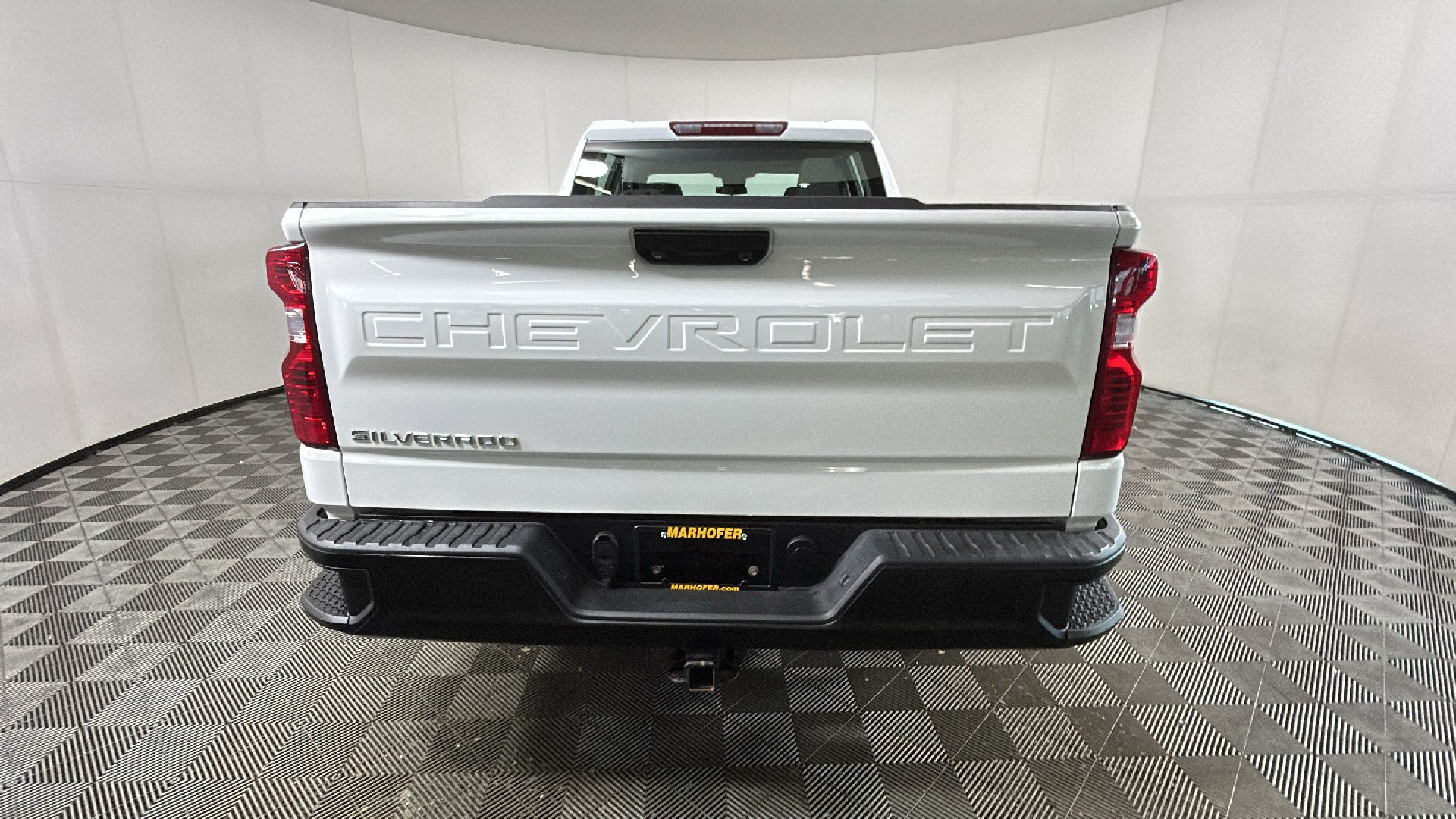 Used 2022 Chevrolet Silverado 1500 W/T w/ Trailering Package AWD/4WD image 4