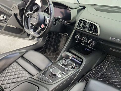 Used 2017 Audi R8 V10 plus AWD/4WD image 38
