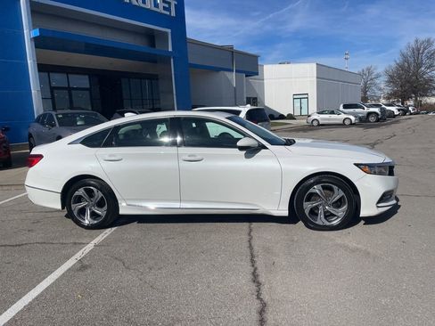 Used 2018 Honda Accord EX-L image 2