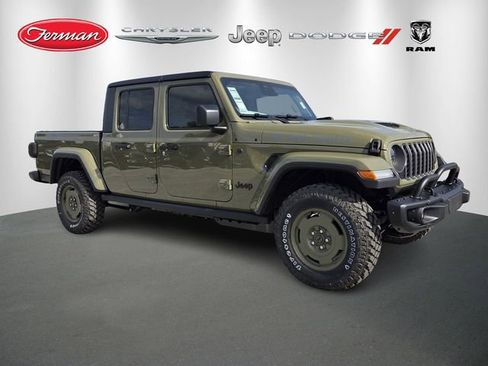 Used 2026 Jeep Gladiator Willys image 1