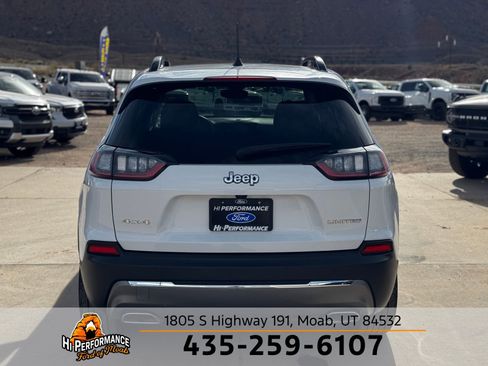 Used 2022 Jeep Cherokee Limited image 8