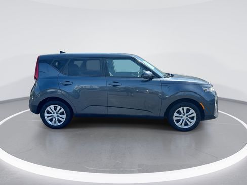 Used 2020 Kia Soul LX FWD image 10