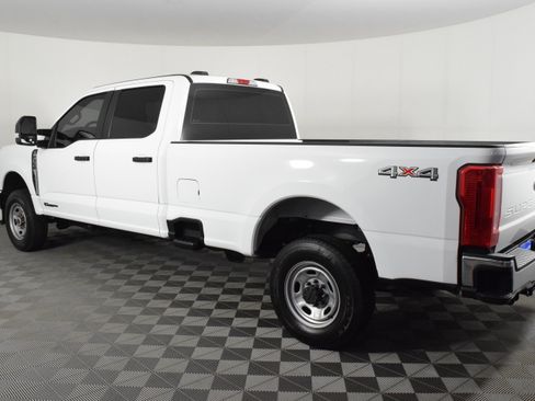 Used 2024 Ford F350 XL w/ XL Chrome Package image 8