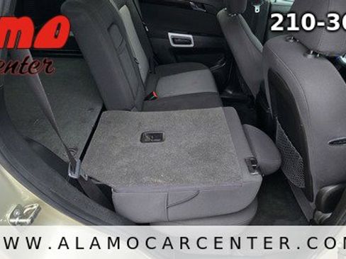 Used 2013 Chevrolet Captiva Sport LT image 22