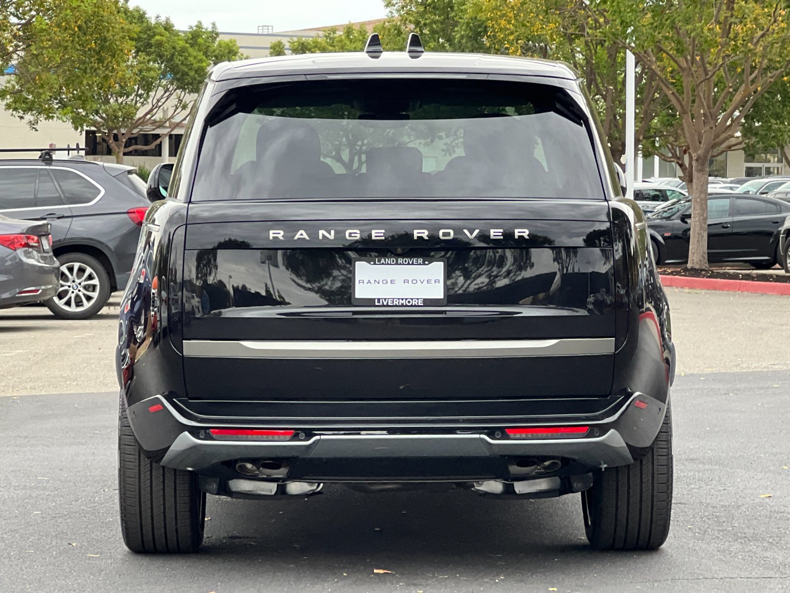 New 2026 Land Rover Range Rover SE AWD/4WD image 5