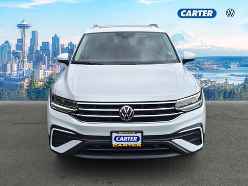 Used 2022 Volkswagen Tiguan SE AWD/4WD image 8