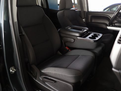 Used 2018 Chevrolet Silverado 1500 LT w/ All Star Edition image 28