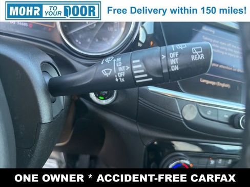 Used 2020 Buick Encore GX Preferred w/ Cold Weather Comfort Package FWD image 17