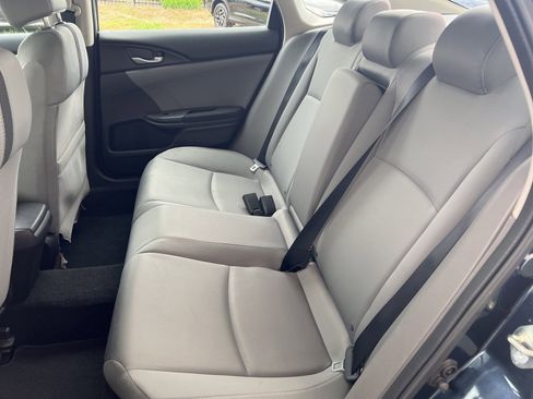 Used 2017 Honda Civic EX-T image 7