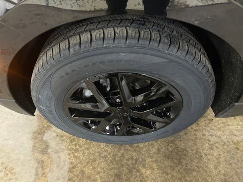 Certified 2022 Chevrolet Equinox LS w/ LS Convenience Package image 26