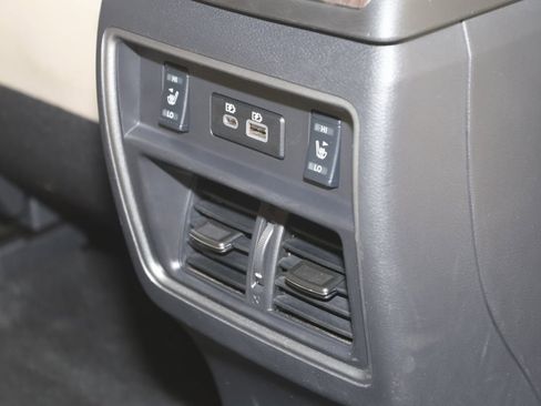 Used 2024 Nissan Murano Platinum w/ Cargo Package image 15