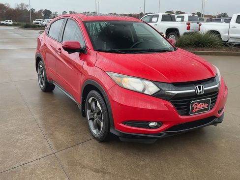 Used 2018 Honda HR-V EX image 4