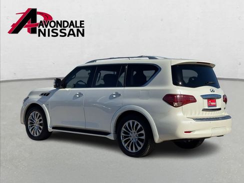 Used 2015 INFINITI QX80 2WD w/ Deluxe Technology Package image 4