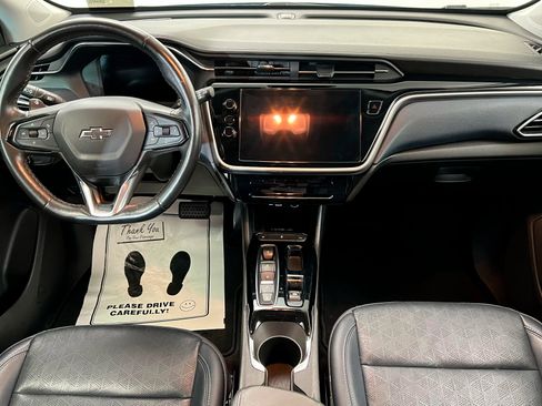 Used 2022 Chevrolet Bolt EUV Premier image 14