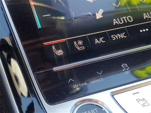 Used 2021 Audi A8 L 4.0T w/ Luxury Package image 25