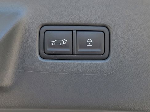 New 2026 Hyundai Santa Fe SE image 18