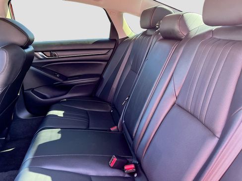 Used 2022 Honda Accord Sport Special Edition image 23