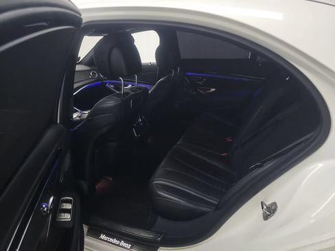 Used 2019 Mercedes-Benz S 560 4MATIC Sedan image 5