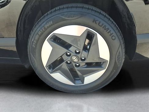 Certified 2024 Hyundai Kona SEL FWD image 11