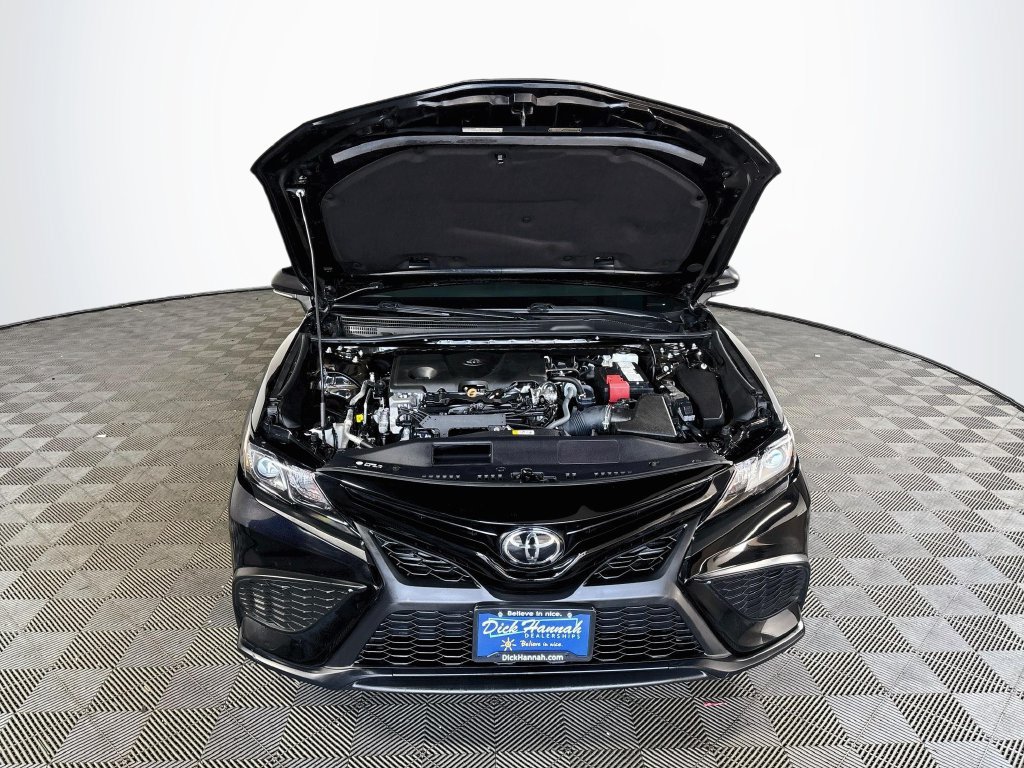 Used 2023 Toyota Camry SE FWD image 21