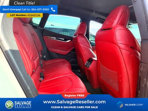 Used 2018 Maserati Levante GranSport image 15