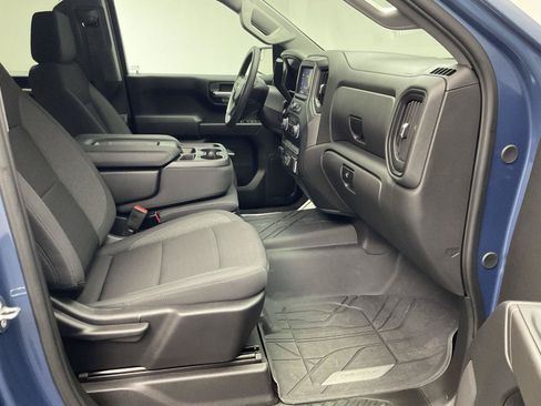 Certified 2024 Chevrolet Silverado 1500 Custom AWD/4WD image 24