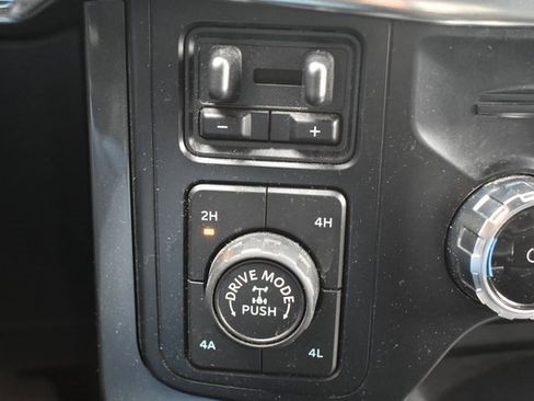 Used 2023 Ford F150 Lariat w/ Equipment Group 502A High image 35