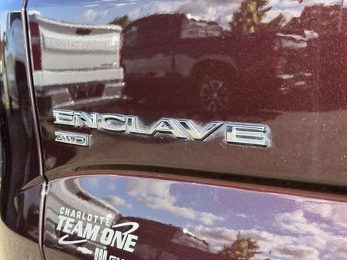 Used 2023 Buick Enclave Avenir w/ Avenir Technology Package AWD/4WD image 7