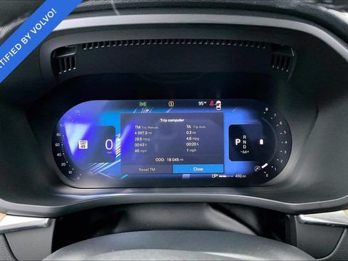 Certified 2026 Volvo XC60 B5 Plus AWD/4WD image 26