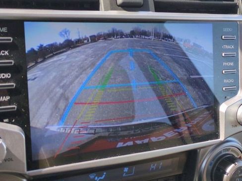 Used 2015 Toyota 4Runner Limited w/ Four Season Floor Mat Package image 14