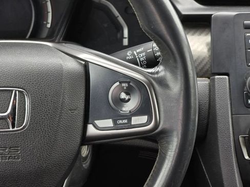 Used 2018 Honda Civic Sport image 22