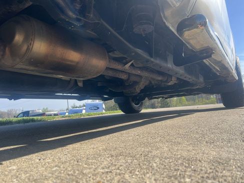 Used 2014 Toyota Tundra SR5 w/ SR5 Upgrade Package image 13