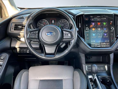 Used 2023 Subaru Ascent Onyx Edition image 3