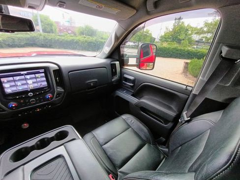 Used 2015 Chevrolet Silverado 2500 LT w/ Z71 Package, Off-Road AWD/4WD image 44