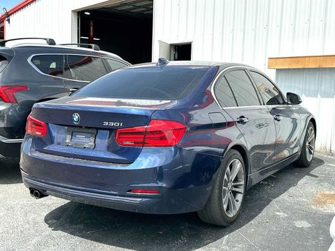 Used 2018 BMW 330i Sedan RWD image 5