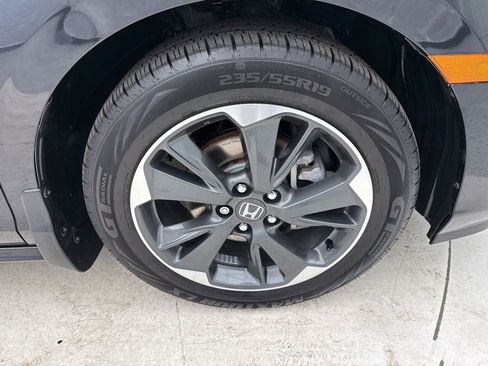 Used 2023 Honda Odyssey Elite image 13