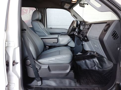 Used 2016 Ford F450 XL w/ Power Equipment Group RWD image 10